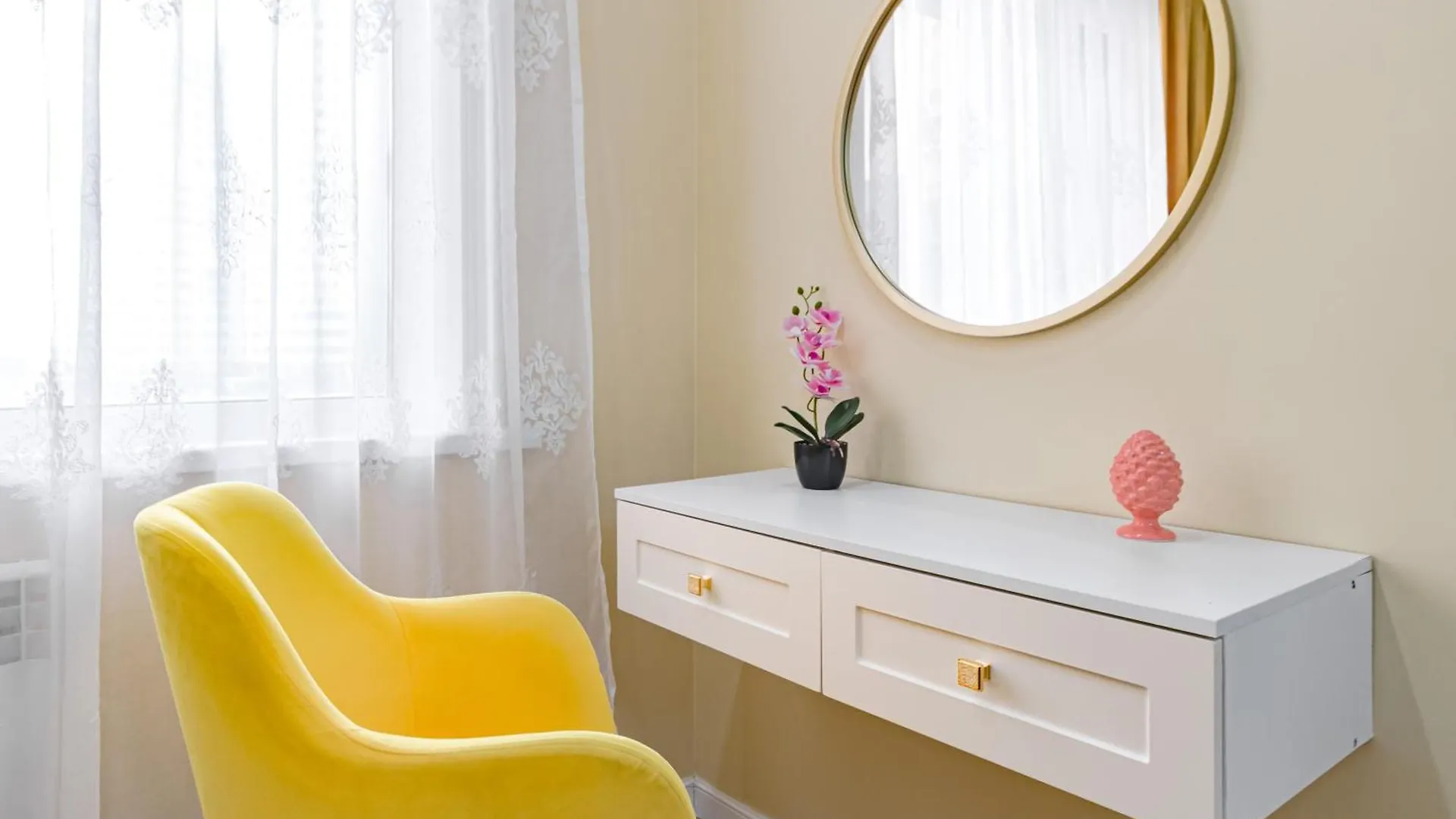 Apartment Amor De Astana, Жк Симфония, 3 Комнатная